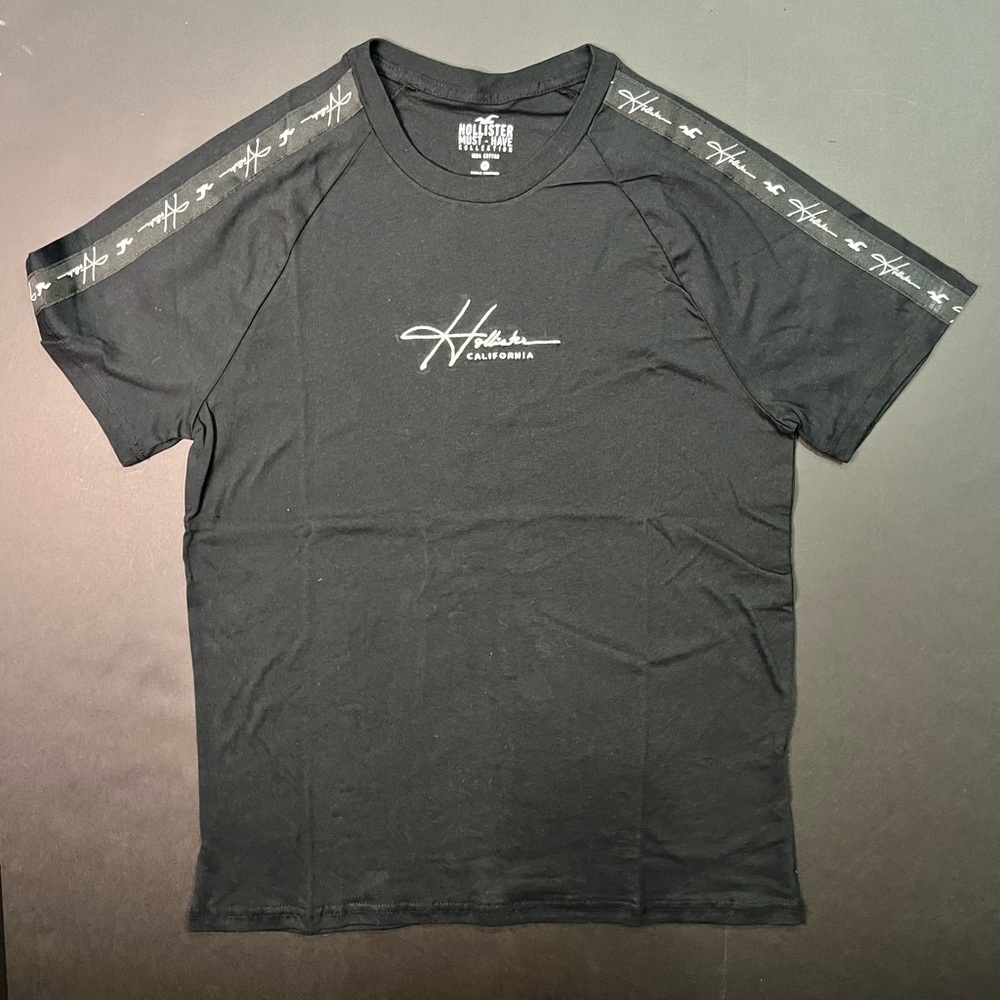 Embroidered graphic tee